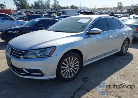 2016 Volkswagen Passat 1.8T Se из США, поврежденный, VIN 1VWBT7A32GC009709